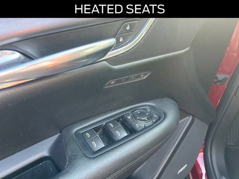 Used 2018 Cadillac XT5 Premium Luxury FWD image 14