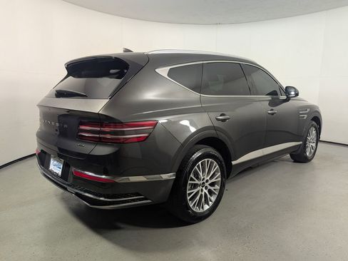 Used 2025 Genesis GV80 2.5T AWD/4WD image 8