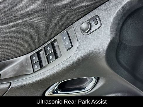 Used 2015 Chevrolet Camaro LT image 17