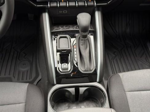 New 2026 Chevrolet Colorado W/T w/ WT Custom Package RWD image 14