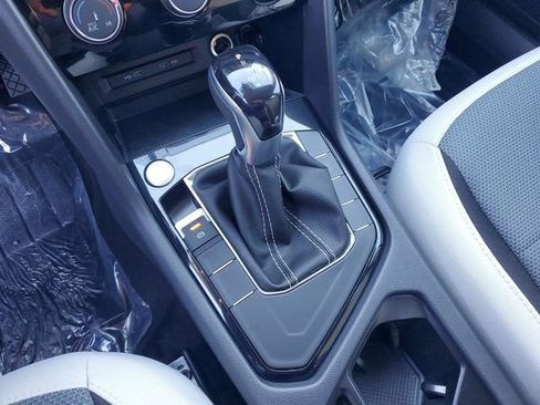 New 2026 Volkswagen Taos S image 24