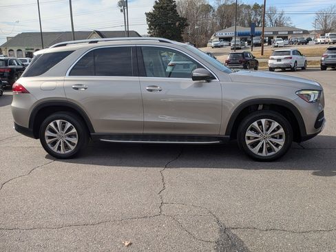 Used 2020 Mercedes-Benz GLE 350 4MATIC image 2