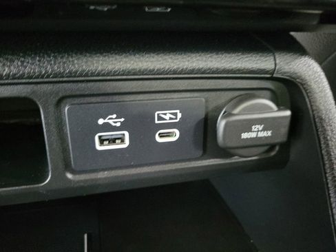 Used 2023 Honda Pilot Elite image 48