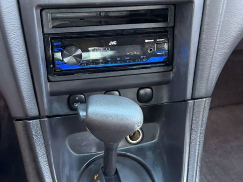 Used 2004 Ford Mustang Premium RWD image 35