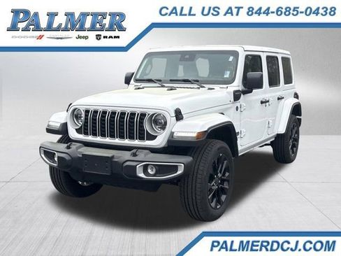 Used 2025 Jeep Wrangler Unlimited Sahara w/ Safety Group image 1