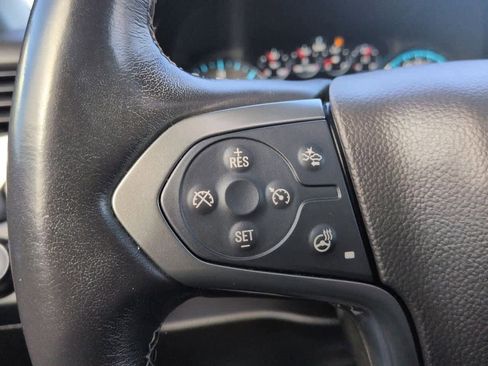 Used 2019 Chevrolet Suburban Premier image 26