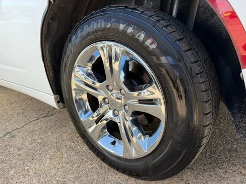 Used 2015 Dodge Charger SE w/ Popular Equipment Group image 24