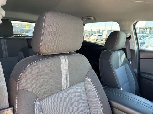 Used 2023 Chevrolet Blazer LT image 13