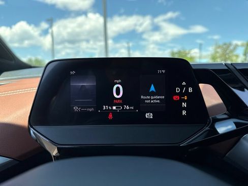 Certified 2022 Volkswagen ID.4 Pro S AWD/4WD image 17