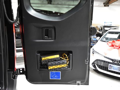 Used 2023 Mercedes-Benz Sprinter 2500 image 47