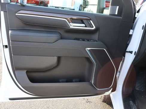 New 2026 Chevrolet Silverado 2500 LT w/ All Star Edition image 4