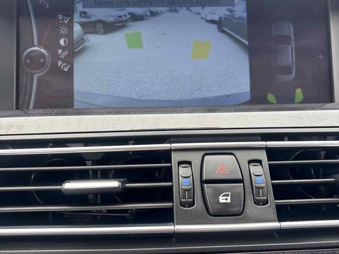 Used 2010 BMW 750Li image 30