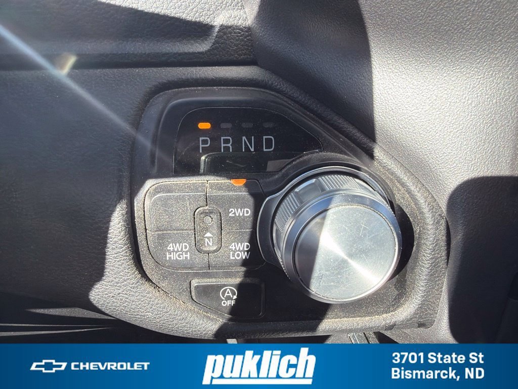 Used 2024 RAM 1500 Laramie AWD/4WD image 16