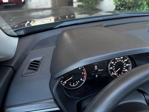 Used 2025 Nissan Altima 2.5 SV FWD image 35