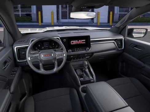 New 2026 GMC Canyon Elevation w/ LPO, Black Badging Package RWD image 15