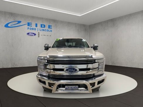 Used 2017 Ford F350 Lariat w/ Lariat Ultimate Package image 4