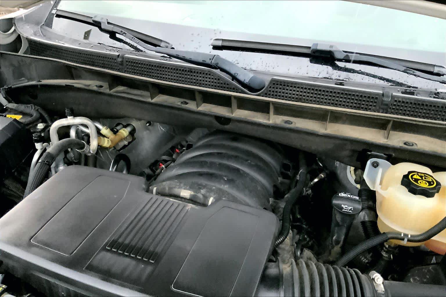 Used 2023 GMC Yukon SLT AWD/4WD image 30