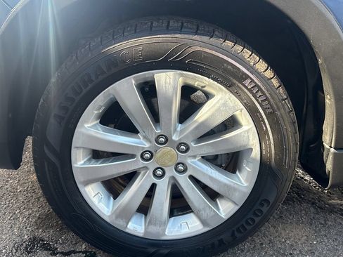 Used 2013 Subaru Forester 2.5X Premium AWD/4WD image 23