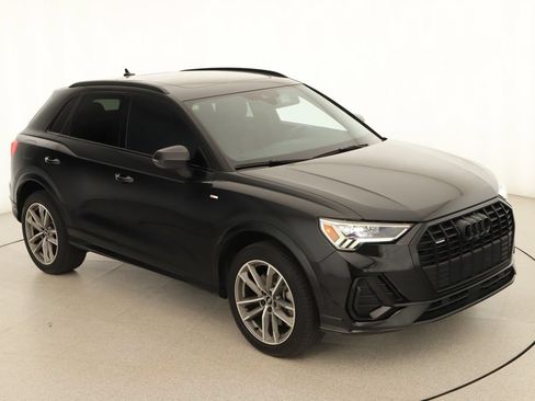 Used 2022 Audi Q3 2.0T Premium Plus AWD/4WD image 36
