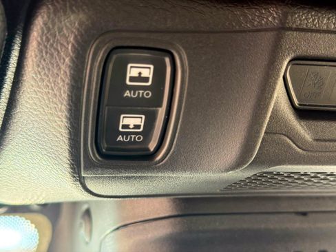 New 2026 Jeep Wrangler Unlimited Sahara AWD/4WD image 16
