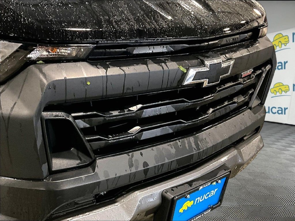 Used 2024 Chevrolet Colorado Trail Boss w/ Technology Package AWD/4WD image 33