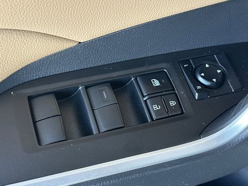 Certified 2022 Toyota RAV4 LE image 13