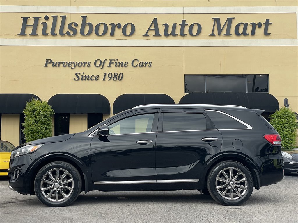 Used 2017 Kia Sorento SX FWD image 3