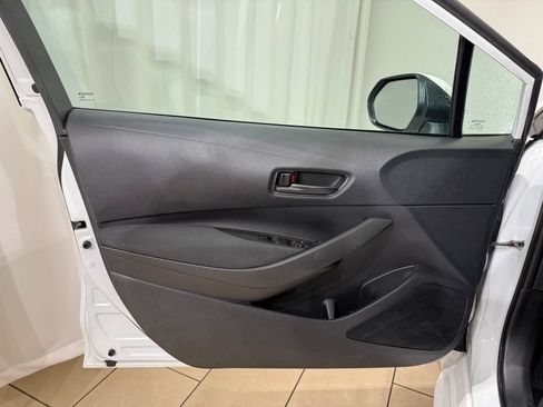 Used 2024 Toyota Corolla LE FWD image 14