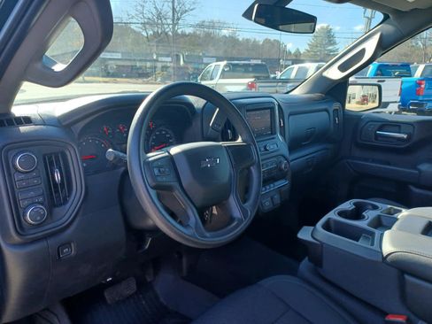 Used 2020 Chevrolet Silverado 1500 Custom Trail Boss w/ Custom Convenience Package image 8