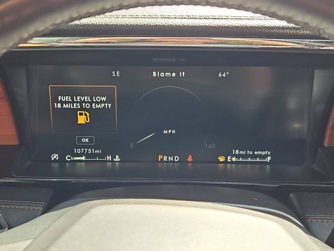 Used 2021 Lincoln Navigator L Reserve AWD/4WD image 21