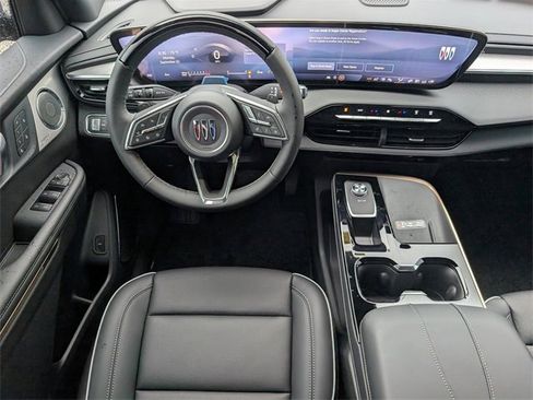 New 2026 Buick Enclave Avenir w/ Super Cruise Package image 9