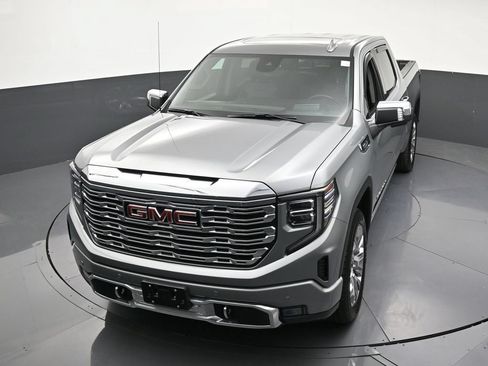 Certified 2023 GMC Sierra 1500 Denali w/ Denali Reserve Package AWD/4WD image 22