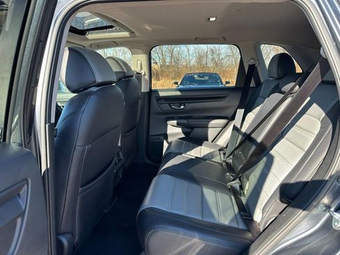 Used 2023 Honda CR-V EX image 10