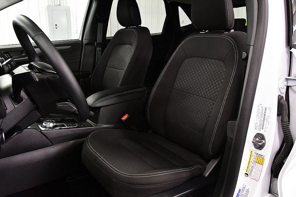 Used 2024 Ford Escape Active AWD/4WD image 27
