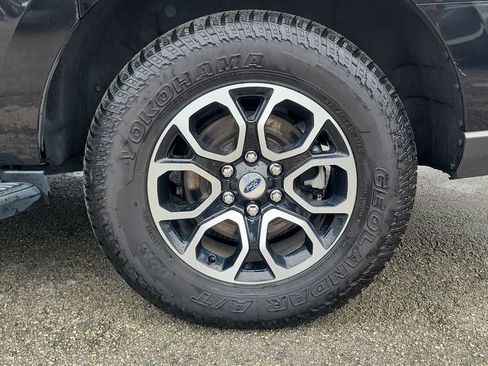 Used 2024 Ford Expedition Max XLT AWD/4WD image 13