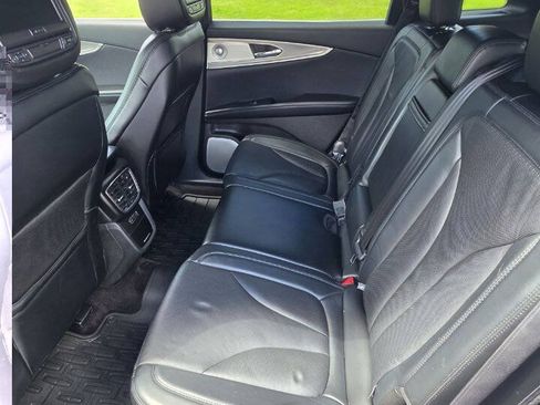Used 2016 Lincoln MKX Reserve w/ Luxury Package AWD/4WD image 10