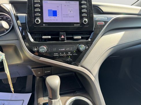 Used 2024 Toyota Camry LE image 16