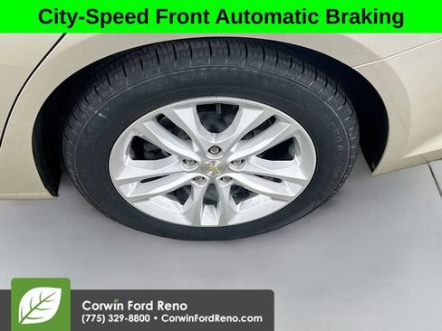 Used 2016 Chevrolet Malibu LT w/ Leather Package FWD image 29
