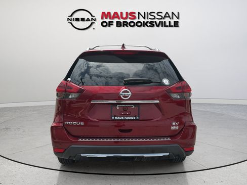 Used 2019 Nissan Rogue SV FWD image 9