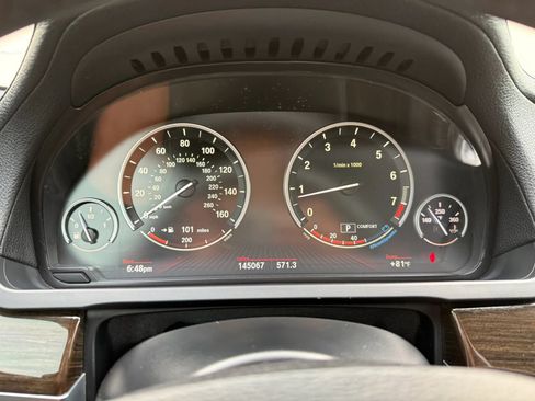 Used 2012 BMW 750i RWD image 14