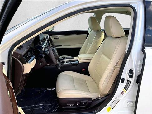 Used 2018 Lexus ES 350 w/ Premier Package FWD image 27