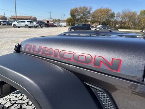 Used 2024 Jeep Wrangler Unlimited Rubicon image 8