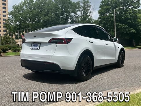 Used 2023 Tesla Model Y Long Range AWD/4WD image 5