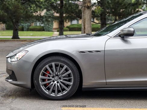 Used 2017 Maserati Ghibli S Q4 AWD/4WD image 4