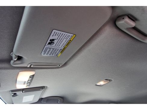 Certified 2025 Nissan Kicks Play S FWD image 31