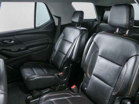 Used 2018 Chevrolet Traverse LT FWD image 28
