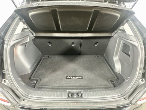Used 2019 Hyundai Kona SE w/ Cargo Package FWD image 27