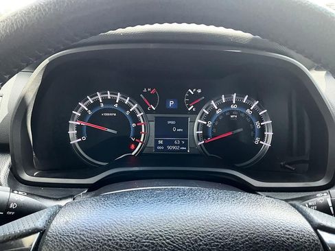 Used 2019 Toyota 4Runner Limited AWD/4WD image 17