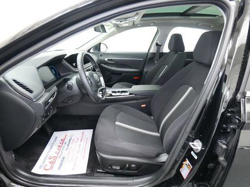 Used 2023 Hyundai Sonata SEL w/ Convenience Package FWD image 16