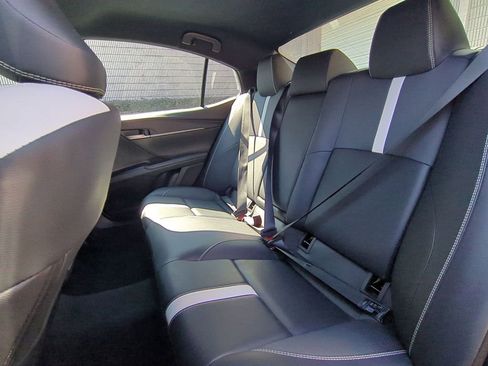 Used 2025 Toyota Camry SE FWD image 28